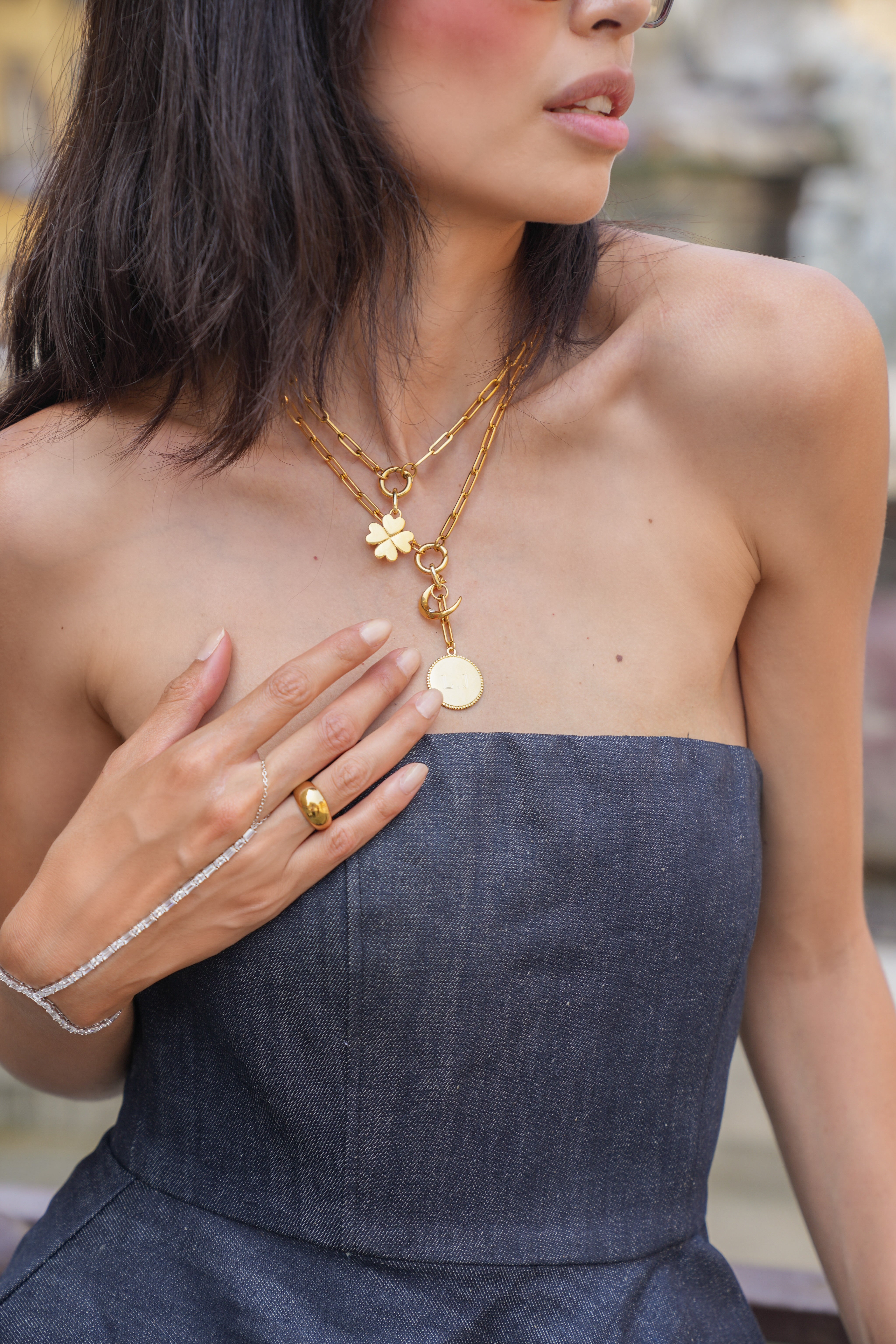 قلادة فصل تكنولوجيا المعلومات - جود