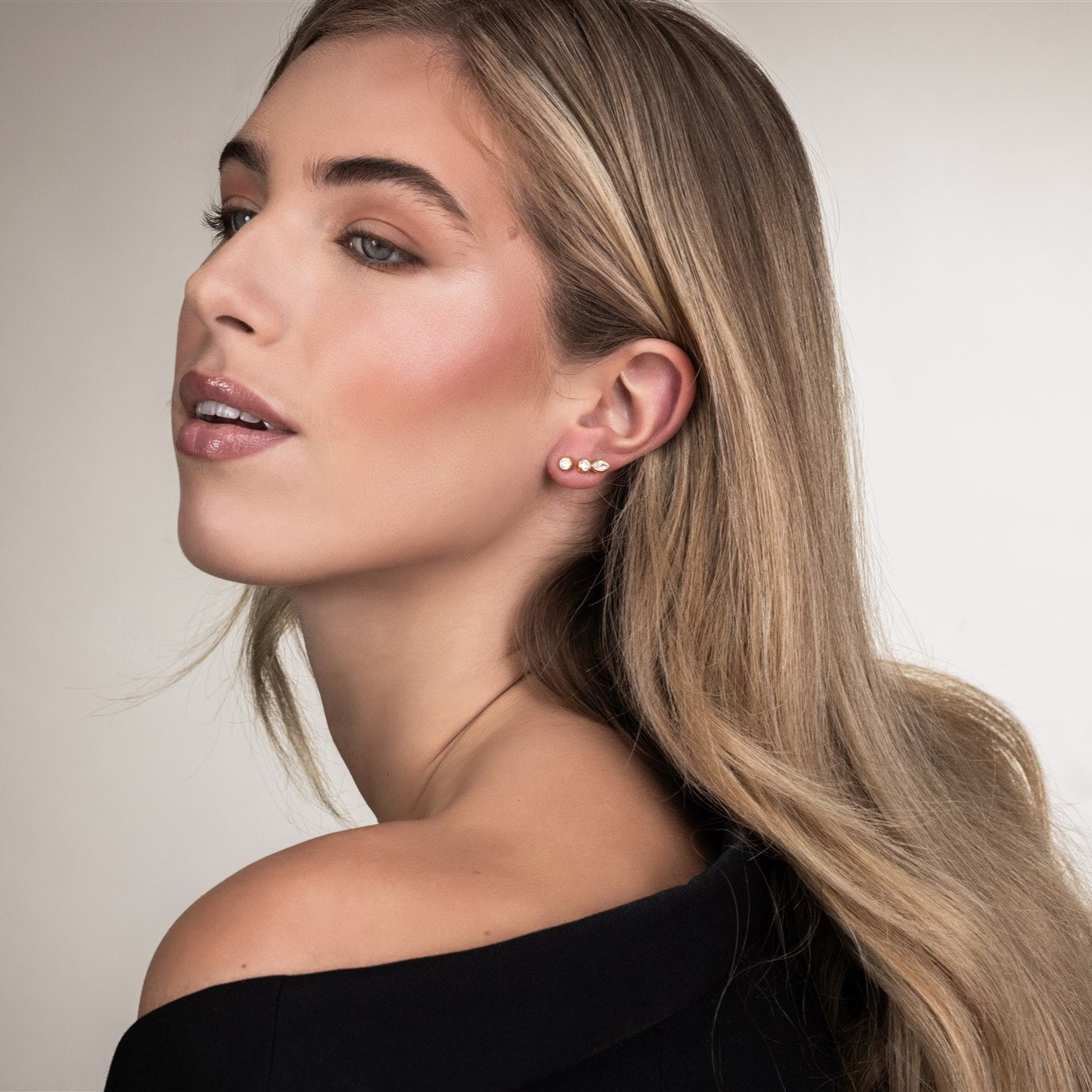 gouden studs met steentje voor vrouwen, the it list
