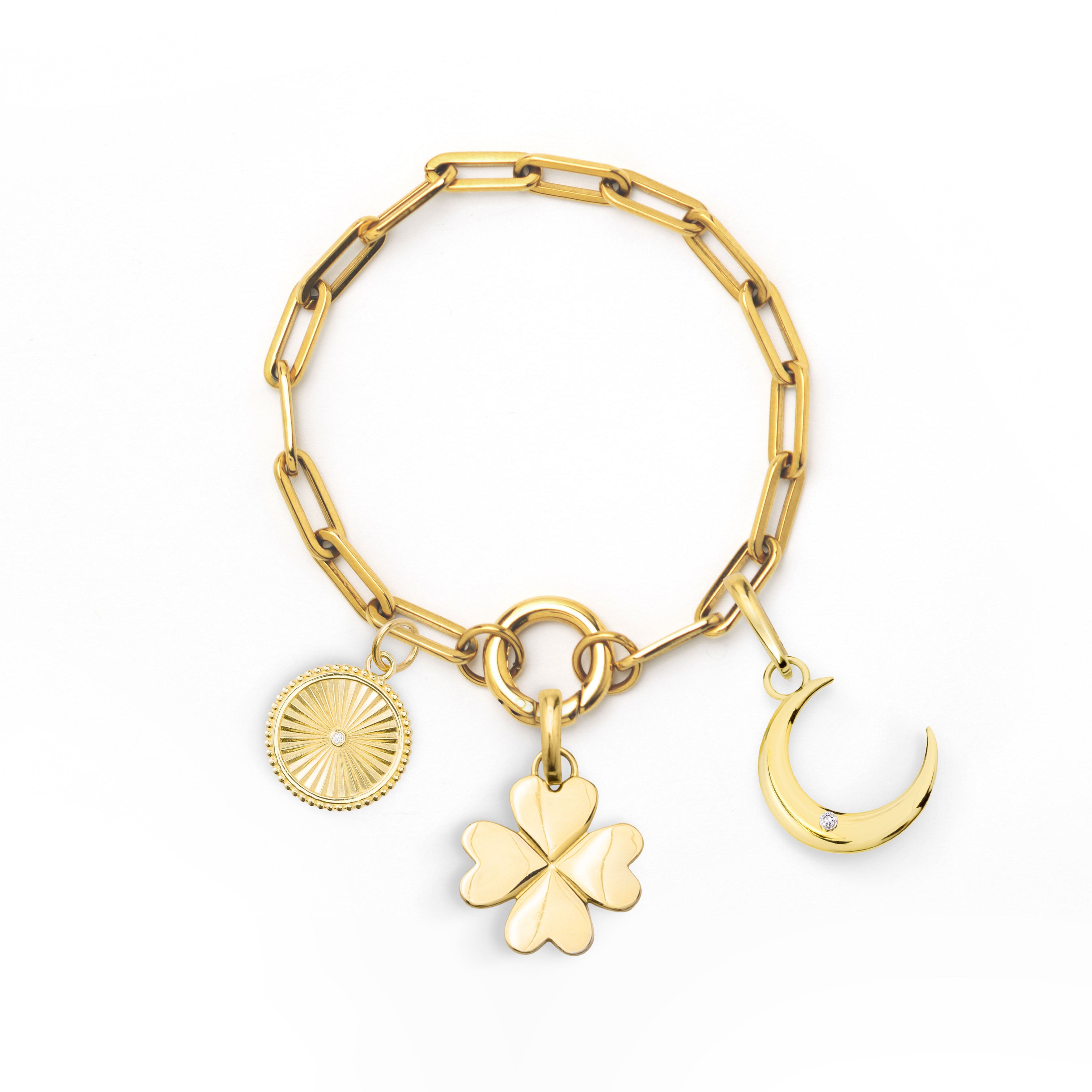 The IT Chapter Bracelet Set